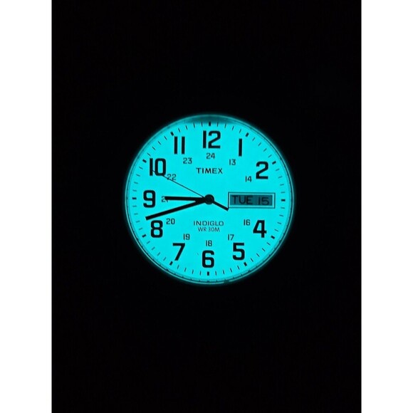 Timex Easy Reader T2N091 Day Date Indiglo Quartz Watch Stretch Band New Battery - Picture 11 of 11